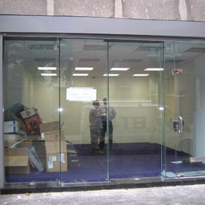 shop front door repair Hawaiian Gardens